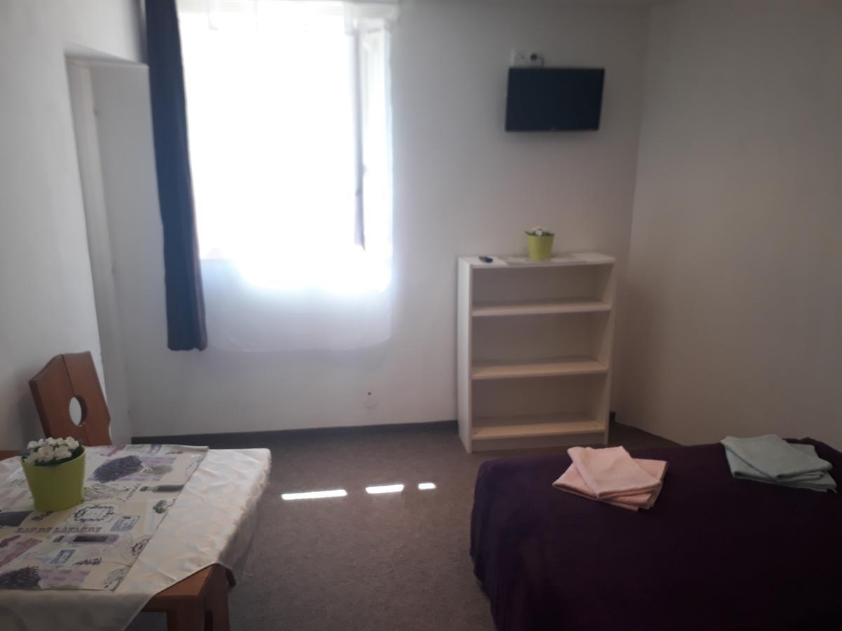 Apartmany Karlštejn Exterior foto