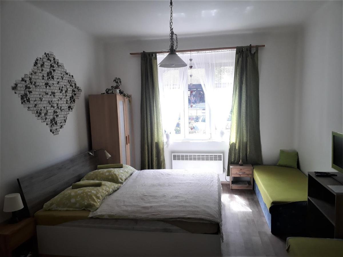 Apartmany Karlštejn Exterior foto